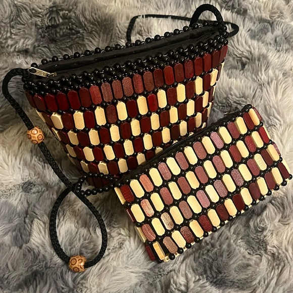 Handmade Hobo Crossbody with Wristlet - Picture 1 of 5